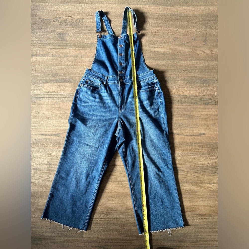 Judy Blue High Rise Wide Leg Crop Overalls-Size 2XL - Picture 6 of 11